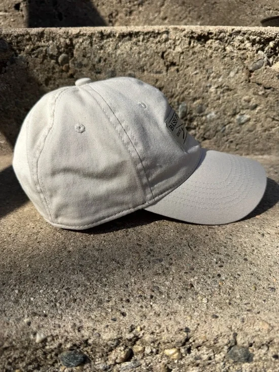 Bass Pro Shops Light Beige Patch Logo Baseball Hat - Picture 2 of 4